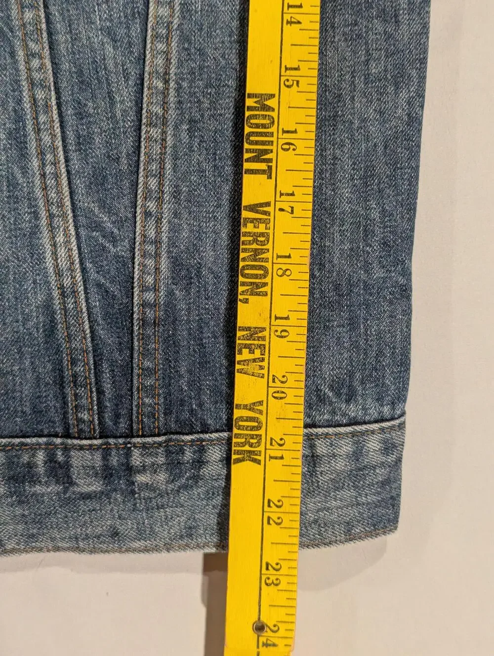 Vintage Levi's Jacket Mens 40 Blue Denim Trucker Button Front USA 71205 0217
